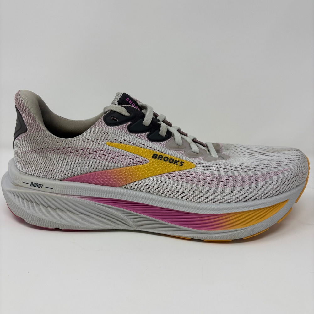 Brooks Ghost 17 Women's Size 9.5 Grey Pink Yellow Running Shoes (1204311B070)